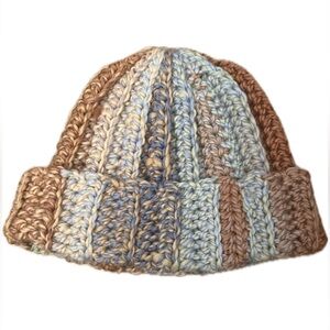 brown & blue ribbed beanie